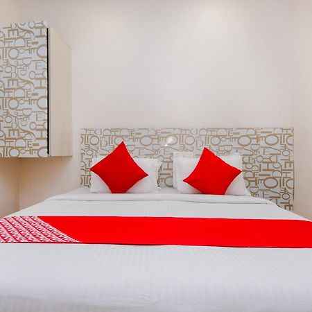 Hotel O Blue Pearl Residency Near Chhatrapati Shivaji International Airport Мумбаи Экстерьер фото