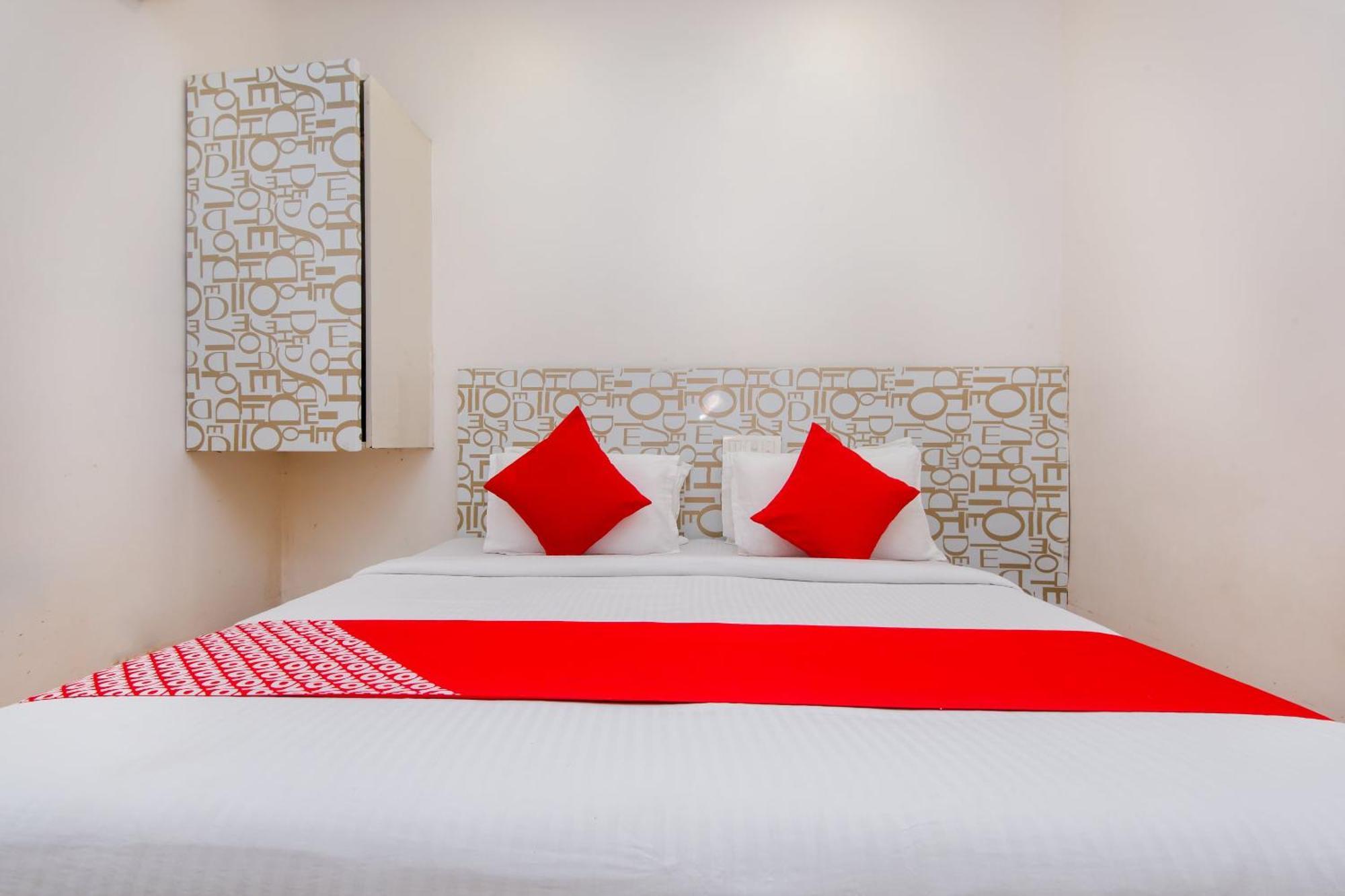Hotel O Blue Pearl Residency Near Chhatrapati Shivaji International Airport Мумбаи Экстерьер фото